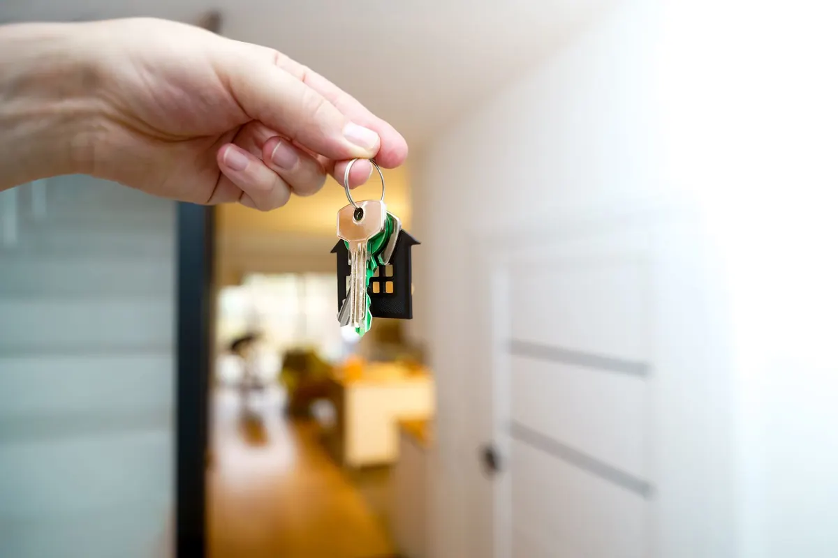How to Save for a House Down Payment While Renting: A Practical Roadmap
