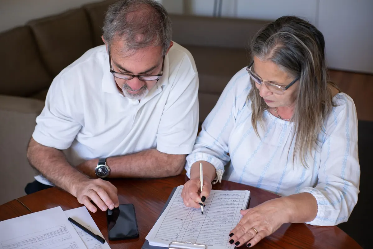 Roth IRA vs. Traditional IRA: A Beginner's Guide to Retirement Accounts